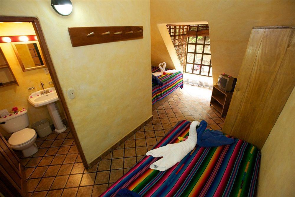 El Sano Banano Beachside Hotel Montezuma Buitenkant foto